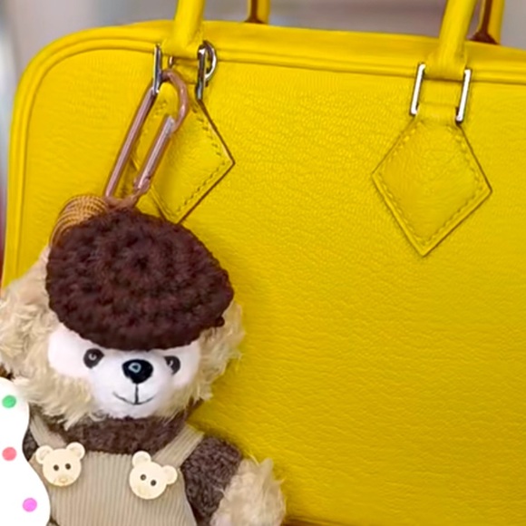 Meet your Posher, Ruby - Picture 1 of 1